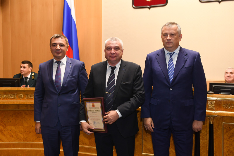 Сотрудники ОАО «Лесплитинвест» удостоены высоких наград